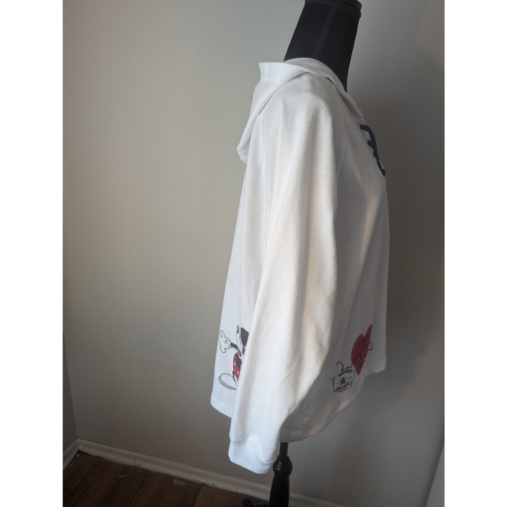 Disney Parks kisses from Minnie hoodie - Picture 9 of 9